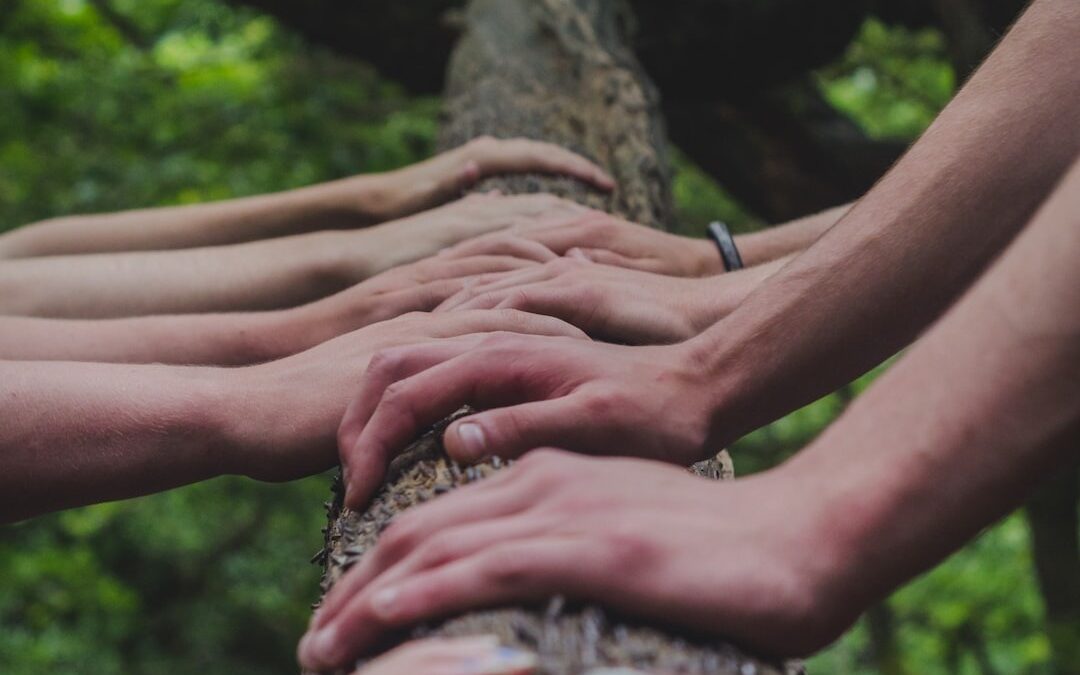 The Benefits of Expressive Arts and Experiential Therapy